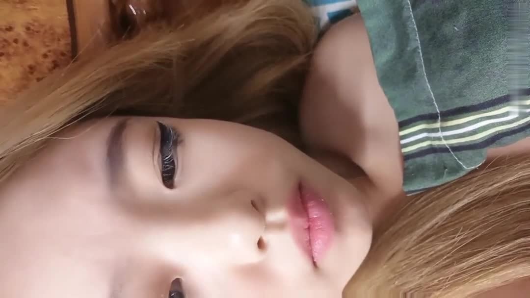 美女主播